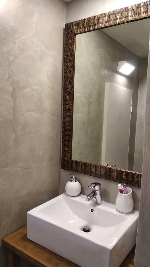 Yalitzi Villa Сими Екстериор снимка